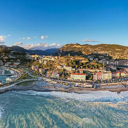 Lägenhet Finestra Sul Mare Garden & Pool - Happy Ventimiglia