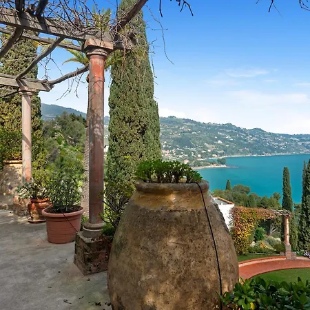 شقة Finestra Sul Mare Garden & Pool - Happy